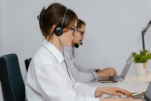 Bouygues Telecom rachète La Poste Mobile et conclut un partenariat exclusif !